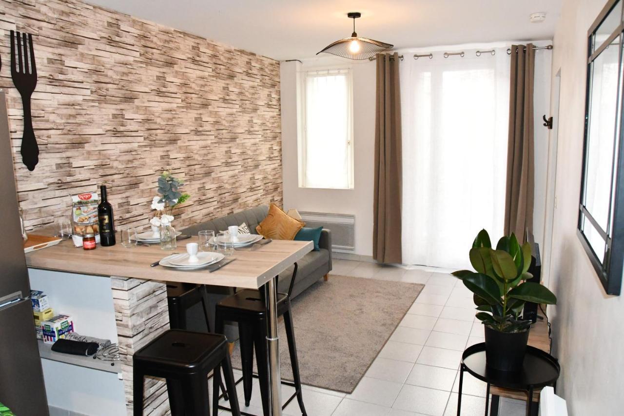 Appartement 32 M2 Intra Muros - Wifi - Netflix - Bureau Avinyon Dış mekan fotoğraf