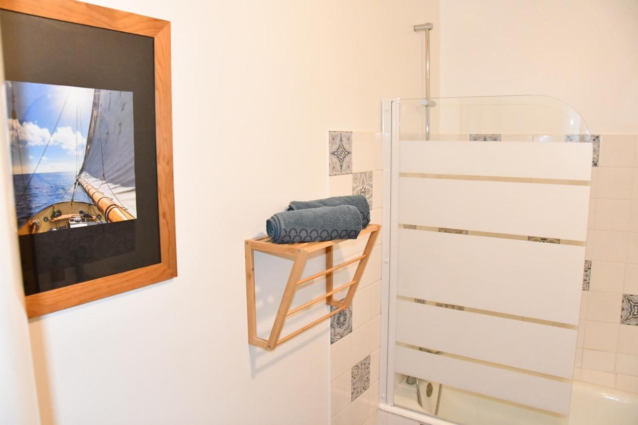 Appartement 32 M2 Intra Muros - Wifi - Netflix - Bureau Avinyon Dış mekan fotoğraf
