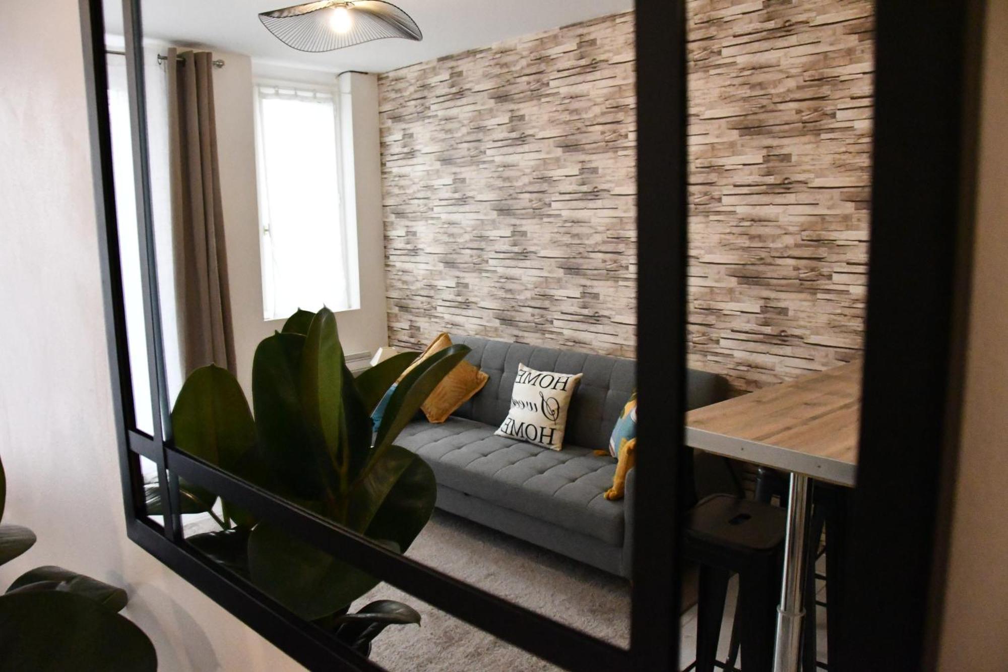 Appartement 32 M2 Intra Muros - Wifi - Netflix - Bureau Avinyon Dış mekan fotoğraf